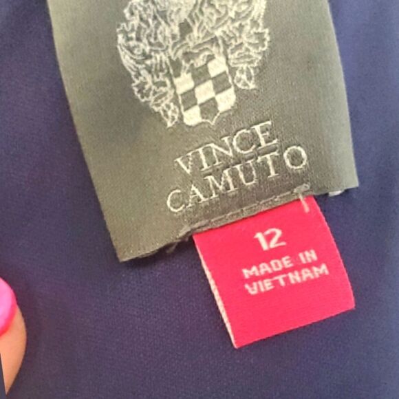 VINCE CAMUTO Dress - Picture 7 of 8
